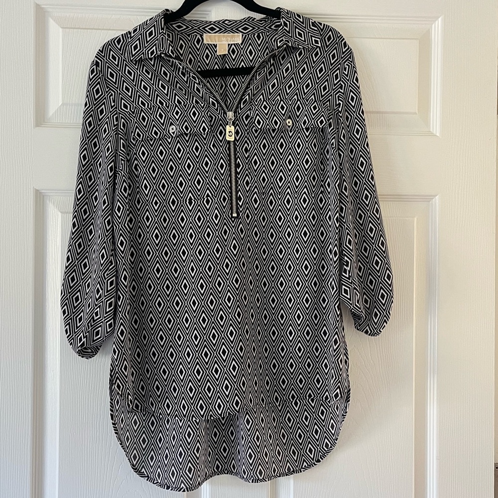 Michael Kors Black and White Geometric Zip-Front Button Down